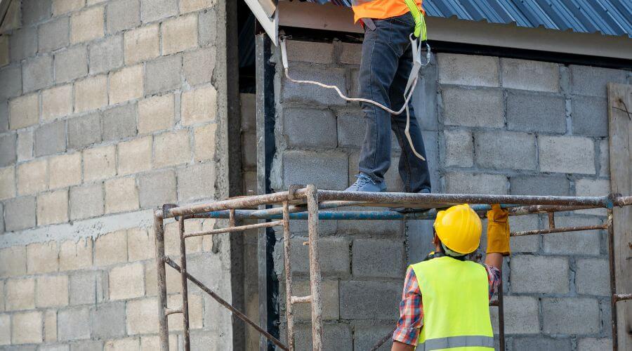 Professional residential roofers in Watersmeet, MI